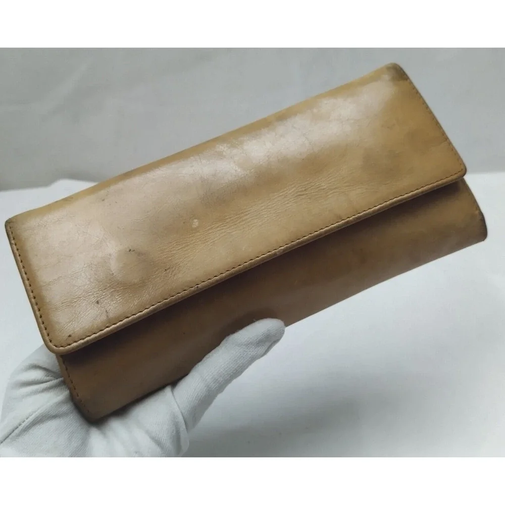 HOBO International Brown Tan Leather Credit Card ID Window Trifold Wallet